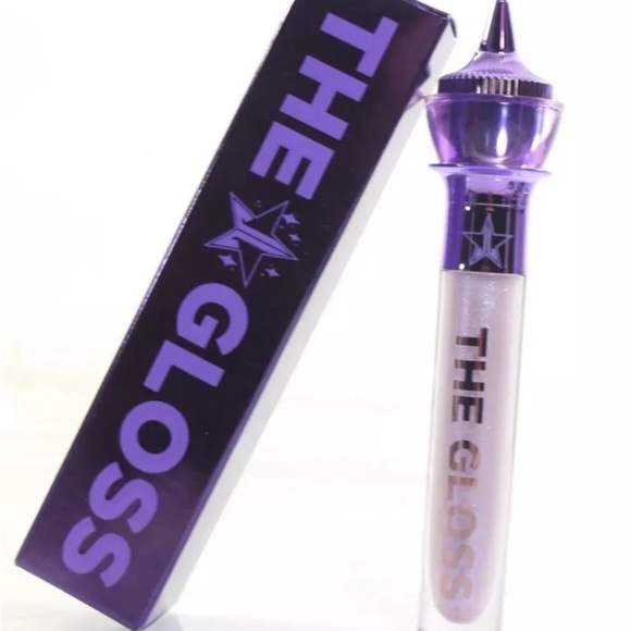 Iridescent Throne Lipstick - Picture 3 of 5